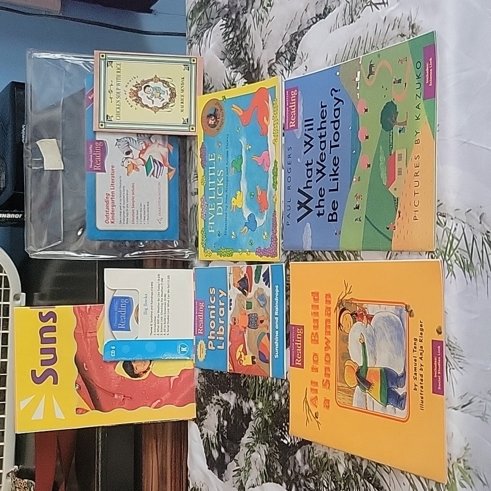 NIP. Kindergarten learner pack includes four books a poster and a disc.